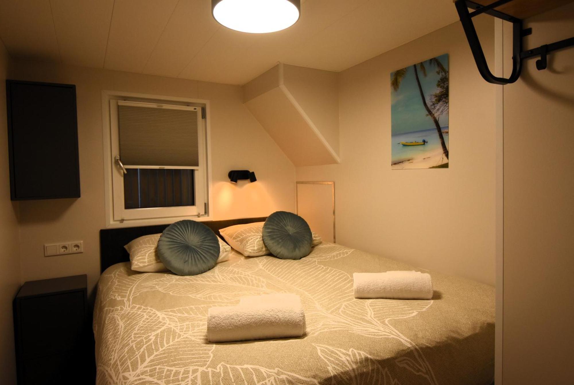 Houseboat Trinidad Hotel Maastricht Luaran gambar